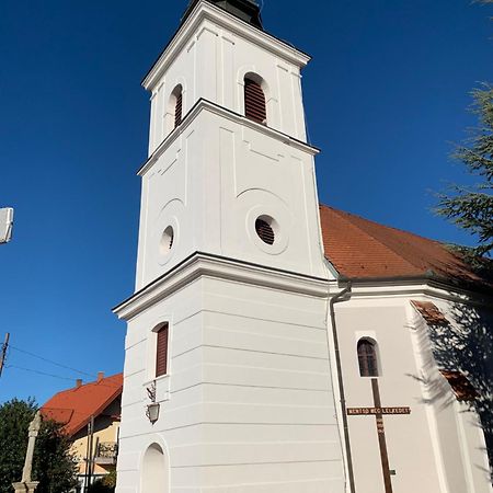 Anna Ueduelohaz Villa Balatonbereny Ngoại thất bức ảnh