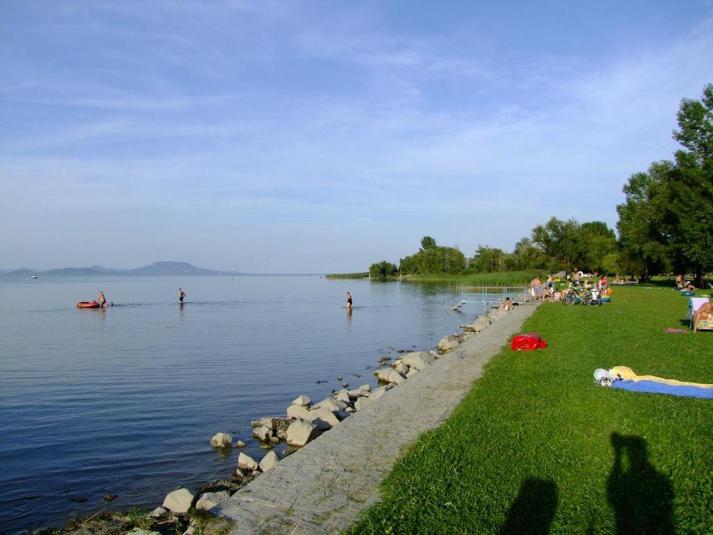 Anna Ueduelohaz Villa Balatonbereny Ngoại thất bức ảnh